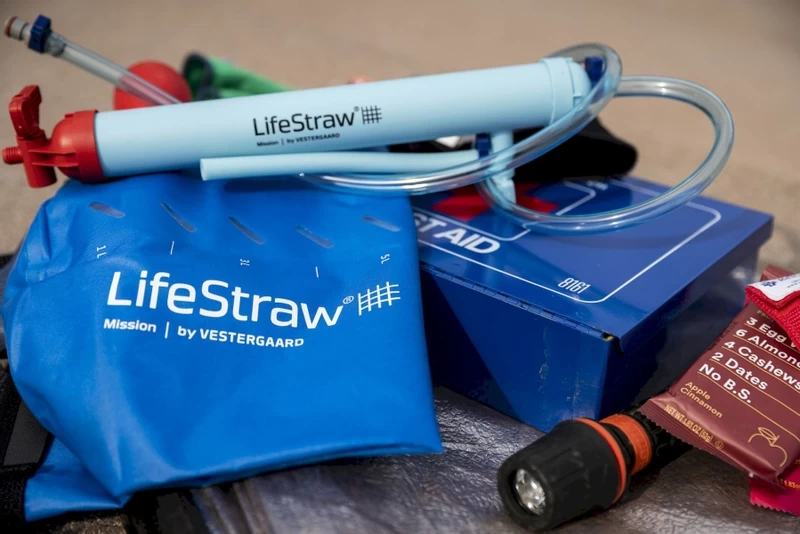Lifestraw Mission Gravity Bag Waterfilter Zak - 5 Liter - Blauw 4 Lifestraw Mission Gravity Bag Waterfilter Zak - 5 Liter - Blauw - Afbeelding 2