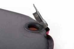 Exped SIM Comfort 5 LW Zelfopblazende Slaapmat 14 Exped SIM Comfort 5 LW Zelfopblazende Slaapmat -Professionele outdoor kampeerwinkel 1267 1900 6184 sim comfort valve open 5472x3648