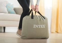 Intex Prime Comfort Luchtbed - Queensize - Ingebouwde Elektrische Pomp 18 Intex Prime Comfort Luchtbed - Queensize - Ingebouwde Elektrische Pomp -Professionele outdoor kampeerwinkel 1320 1900 64164 inuse2 2020 300