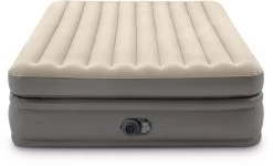 Intex Prime Comfort Luchtbed - Queensize - Ingebouwde Elektrische Pomp 13 Intex Prime Comfort Luchtbed - Queensize - Ingebouwde Elektrische Pomp -Professionele outdoor kampeerwinkel 1320 1900 64164 prd2 2023 300