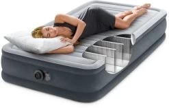 Intex Comfort Plush Luchtbed - Eenpersoons - Ingebouwde Elektrische Pomp 16 Intex Comfort Plush Luchtbed - Eenpersoons - Ingebouwde Elektrische Pomp -Professionele outdoor kampeerwinkel 1320 1900 67766 inuse 2023 300