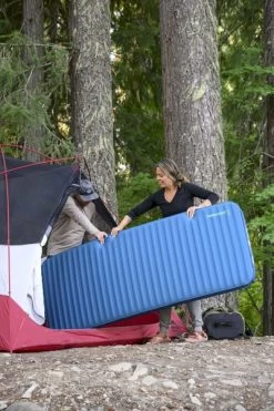 Therm-A-Rest MondoKing 3D 11.0 L Zelfopblazende Slaapmat -Professionele outdoor kampeerwinkel 1900 1267 2022 cascade summer carcamp washington rinckenberger 4443