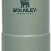 Stanley The Trigger-Action Travel Thermosfles - 350 Ml - Donkergroen -Professionele outdoor kampeerwinkel 1900 643 large jpg the classic trigger action travel mug 12oz 14