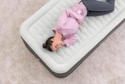 Bestway Fortech Tough Guard Luchtbed - Eenpersoons - Ingebouwde Elektrische Pomp -Professionele outdoor kampeerwinkel 69048aux23 69048gbx23 69048xxx23 69049usx23 69049xxx23 102192 ls web