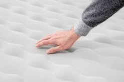 Bestway Fortech Tough Guard Luchtbed - Queensize - Ingebouwde Elektrische Pomp -Professionele outdoor kampeerwinkel 69050aux23 69050gbx23 69050xxx23 69051usx23 69051xxx23 102209 ft web