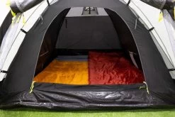 Kampa Brighton Grey 3 Tunneltent - 3 Persoons 11 Kampa Brighton Grey 3 Tunneltent - 3 Persoons -Professionele outdoor kampeerwinkel brightongrey3 4