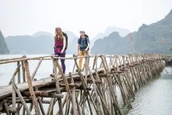 Osprey Farpoint Backpack - 40 Liter- Zwart 25 Osprey Farpoint Backpack - 40 Liter- Zwart -Professionele outdoor kampeerwinkel osprey farpointfairview 1 2